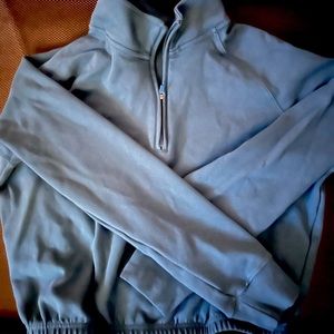 Free Spirit Cropped Sweatshirt (Slate Teal)